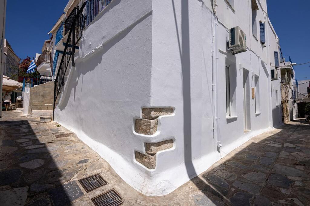 Apartmán Malamatenia's House *